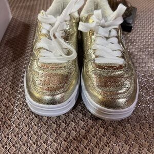 Guess Gold Women Sneakers with White Laces